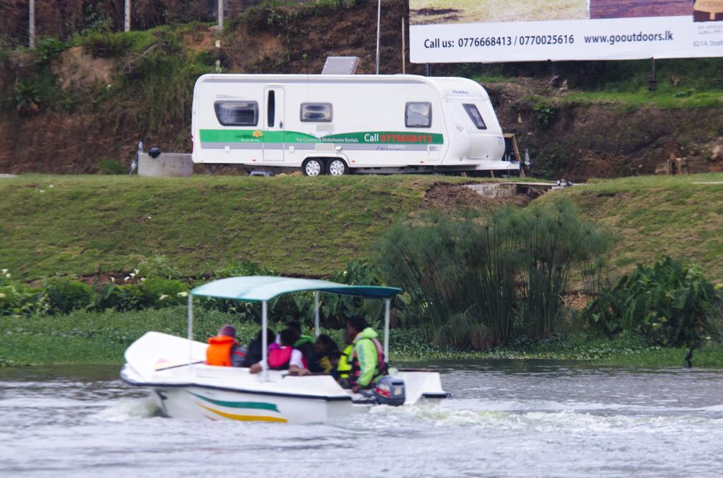 Go Outdoors Caravan Park นูวาราเอลิยา ภายนอก รูปภาพ