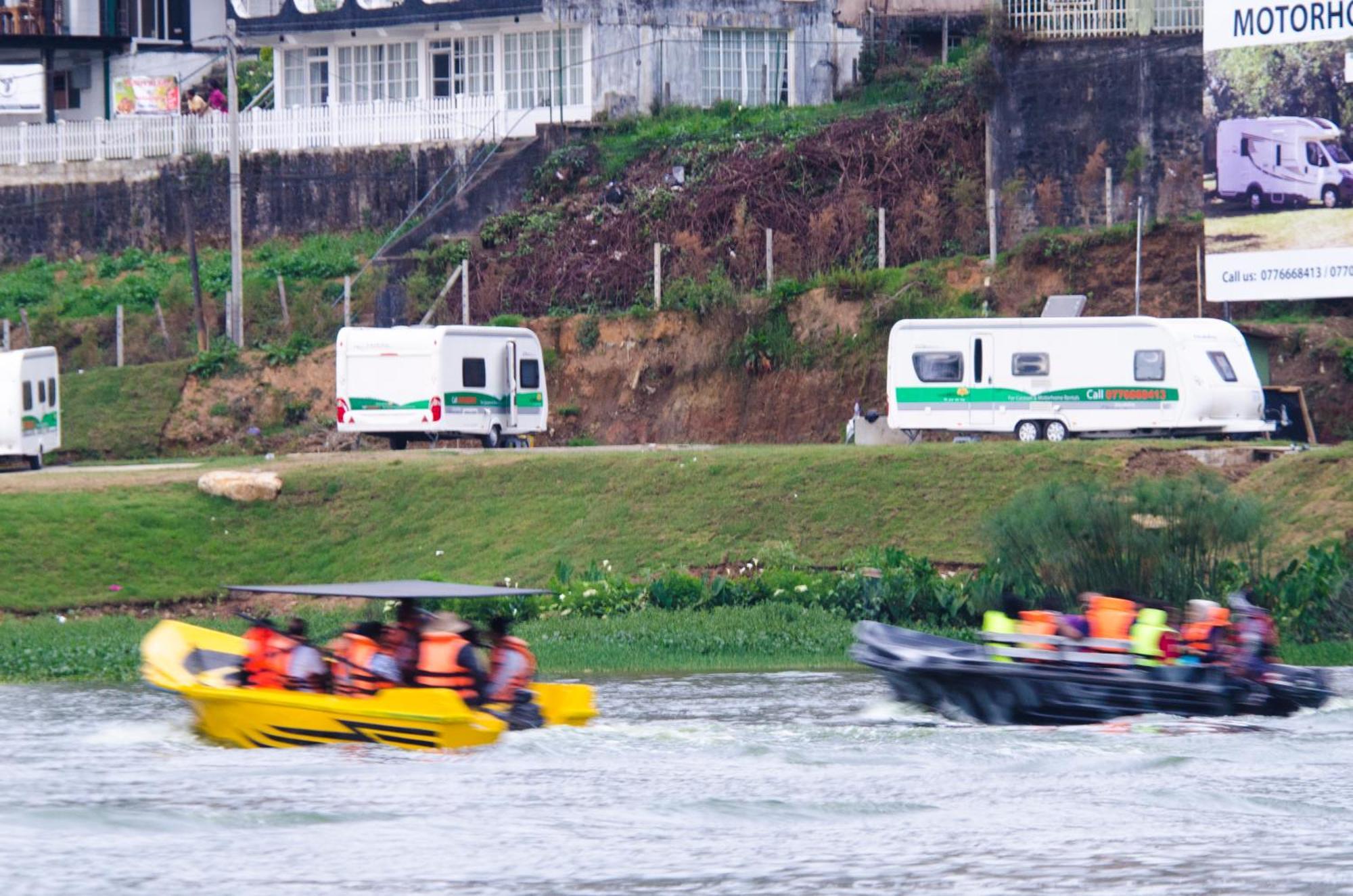 Go Outdoors Caravan Park นูวาราเอลิยา ภายนอก รูปภาพ