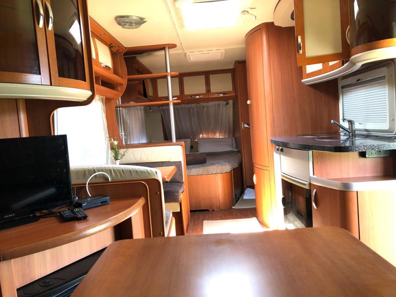 Go Outdoors Caravan Park นูวาราเอลิยา ภายนอก รูปภาพ